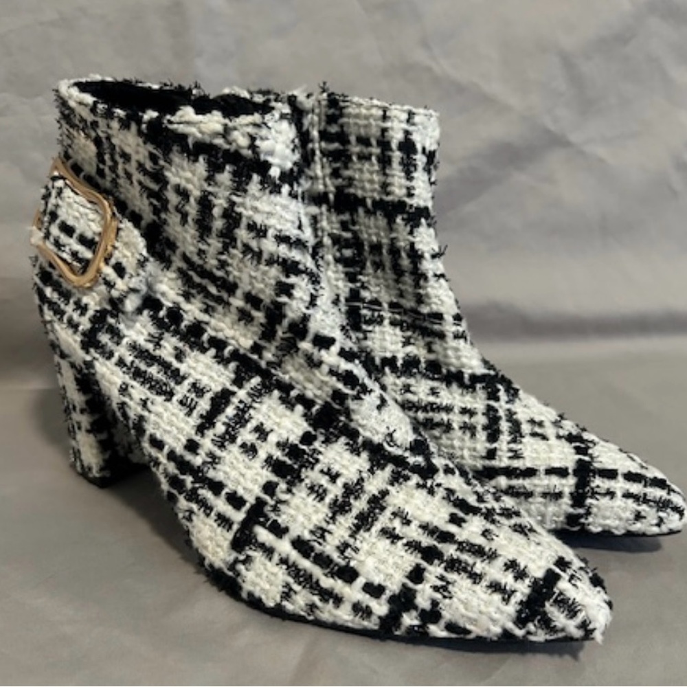 Allegra K ankle boots, never worn